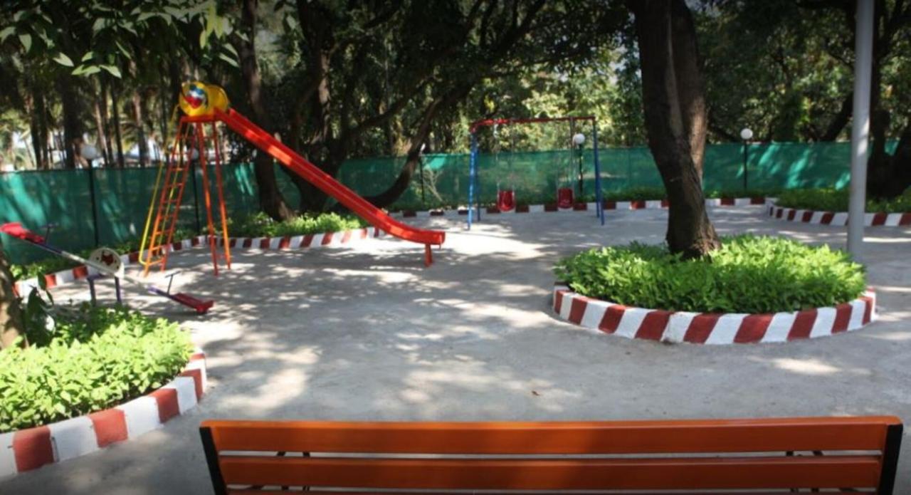 Madhuvan Farm Cottage Alibag Exterior photo